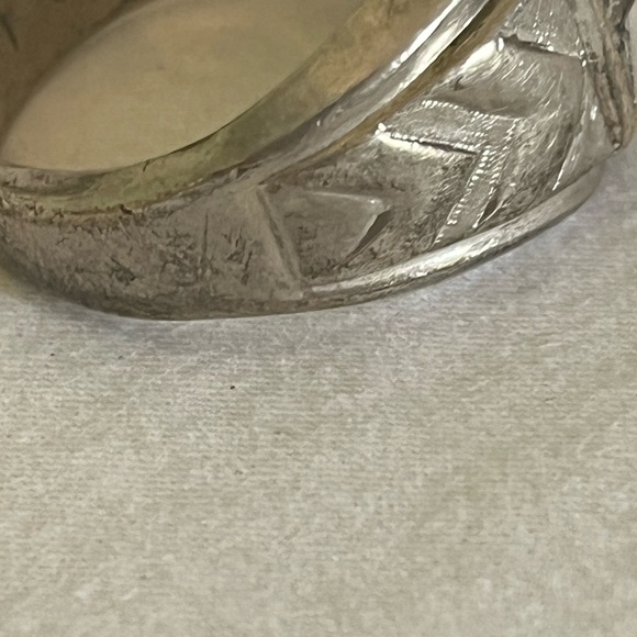 Silver men’s ring with CZ - Picture 5 of 6